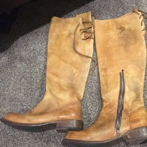 Bedstu Size 38 butterscotch colored